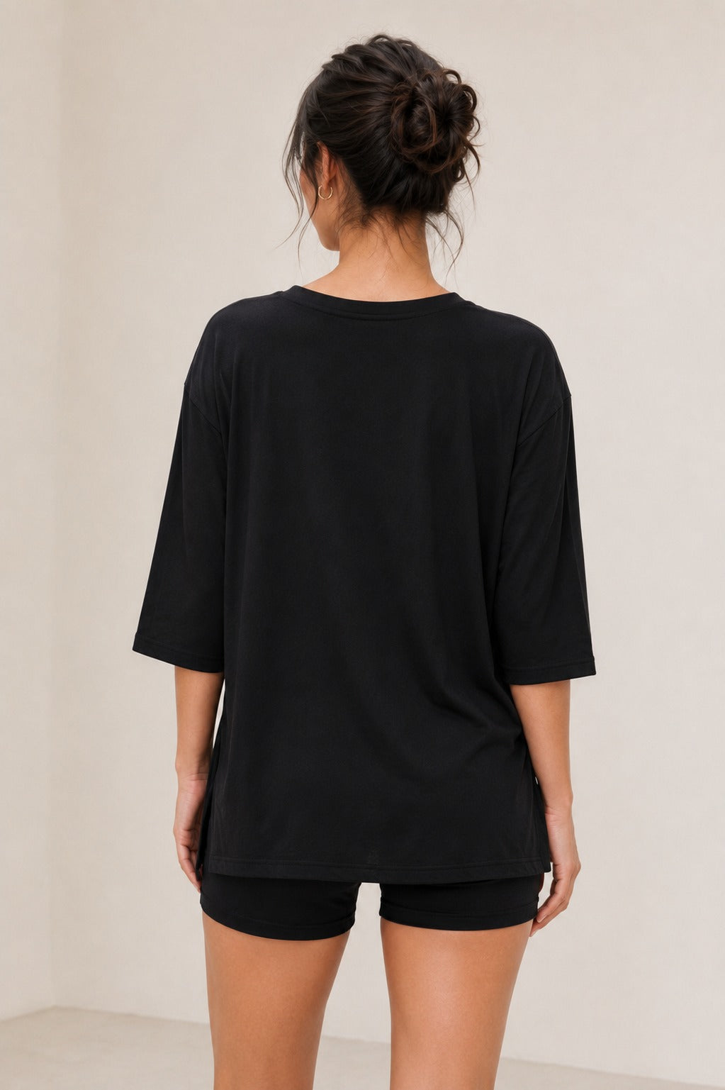 Ilva Set in Black, back view