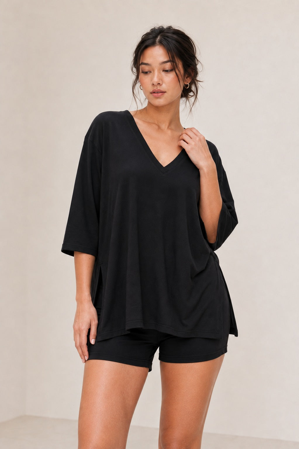 Ilva Set in Black, full-length front view